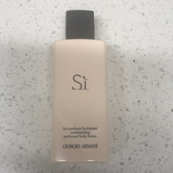 armani si body lotion 200ml